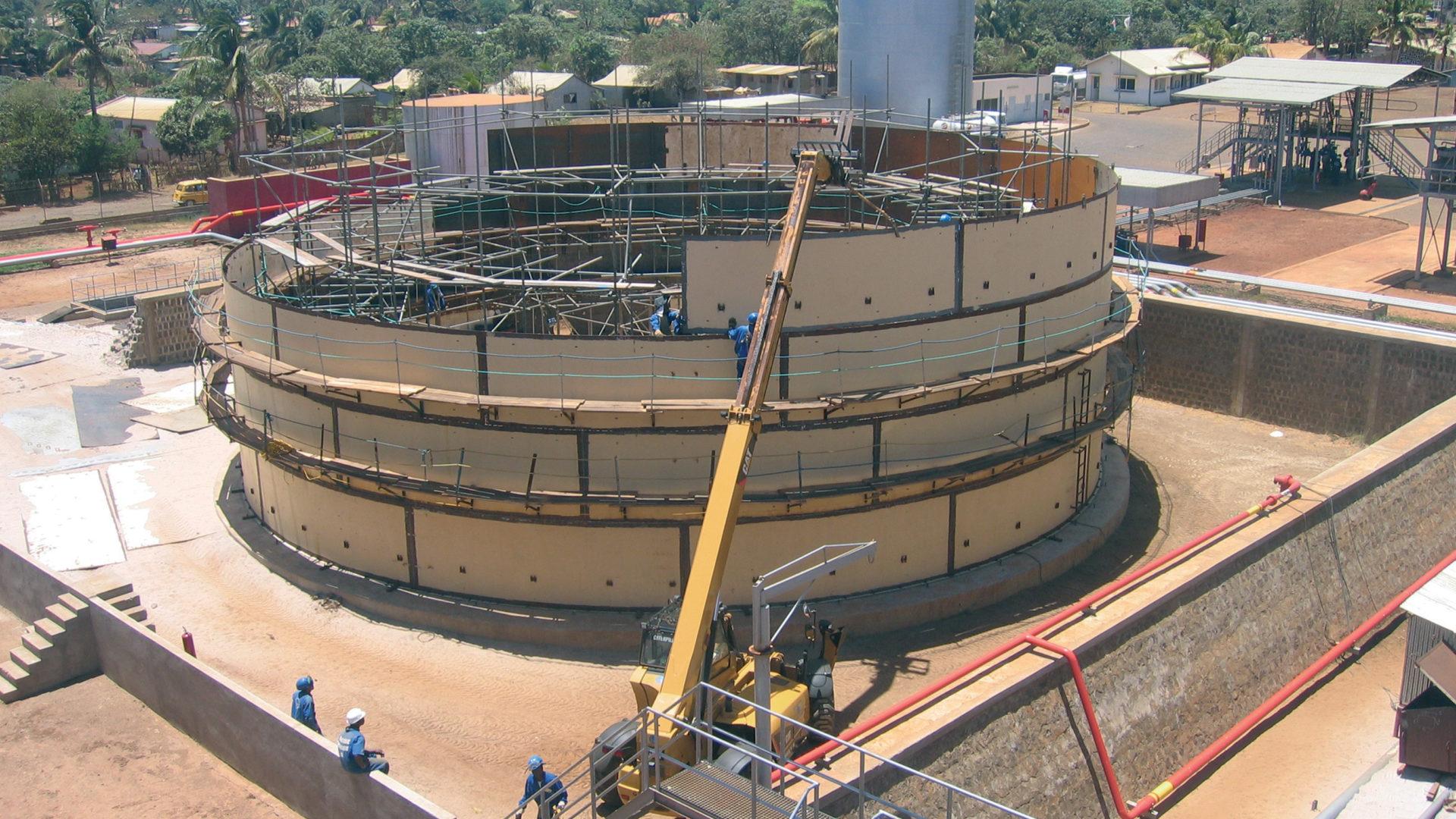 Bac R06 Du D p t D hydrocarbure De Diego Grand Pavois MADAGASCAR 