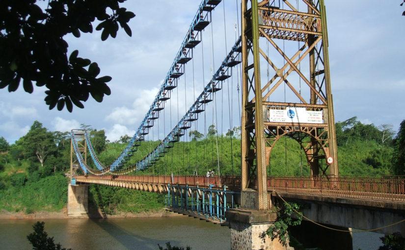 Pont d’Anjilajila sur le Mananjary – MADAGASCAR