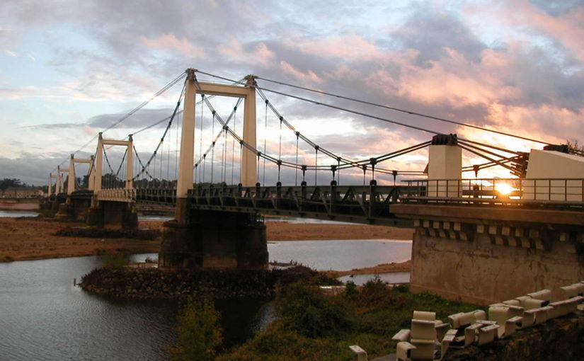 Reconstruction du pont suspendu de MONTJEAN SUR LOIRE (49)