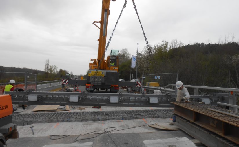 Viaduc autoroutier A40 – PONCIN (01)