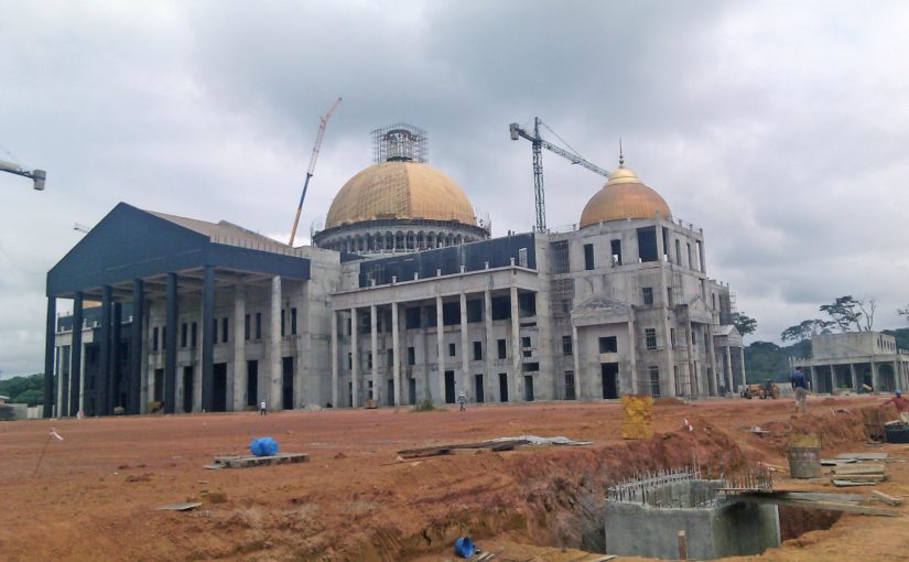 Palais d’OYALA – GUINEE EQUATORIALE