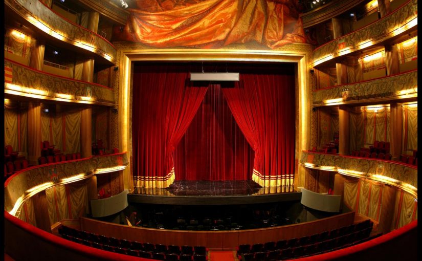 Nouveau rideau – Théâtre du Capitole – TOULOUSE (31)
