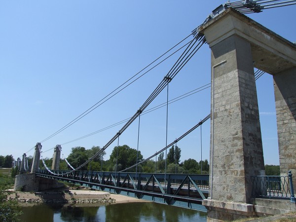 Pont De Chatillon Sur Loire Un Beau Chantier En Perspective Baudin Chateauneuf